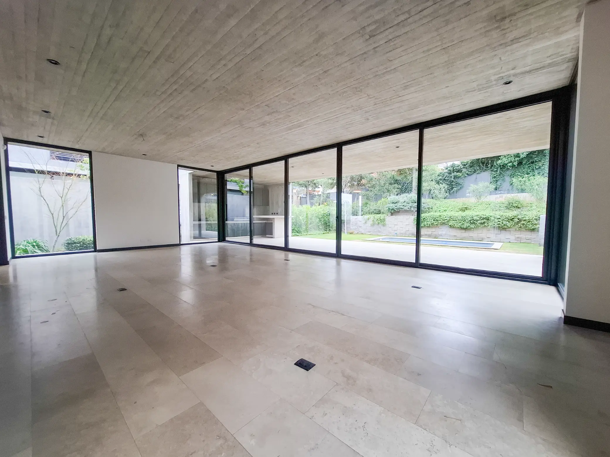 Casa en Venta Corredora de propiedades en La Dehesa en Lo Barnechea