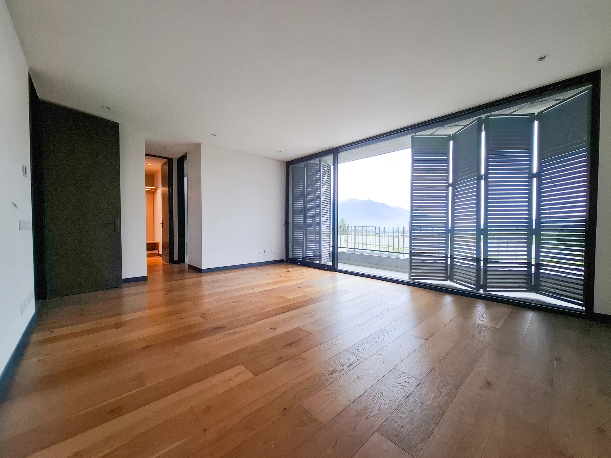 Casa en Venta Corredora de propiedades en La Dehesa en Lo Barnechea